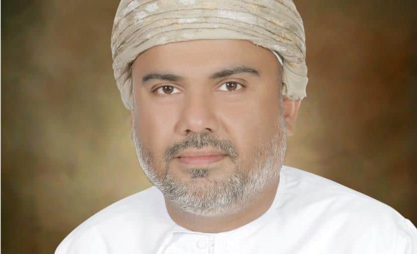 الأكاديمي العماني طارق بن محي الدين بن محمد watanserb.com