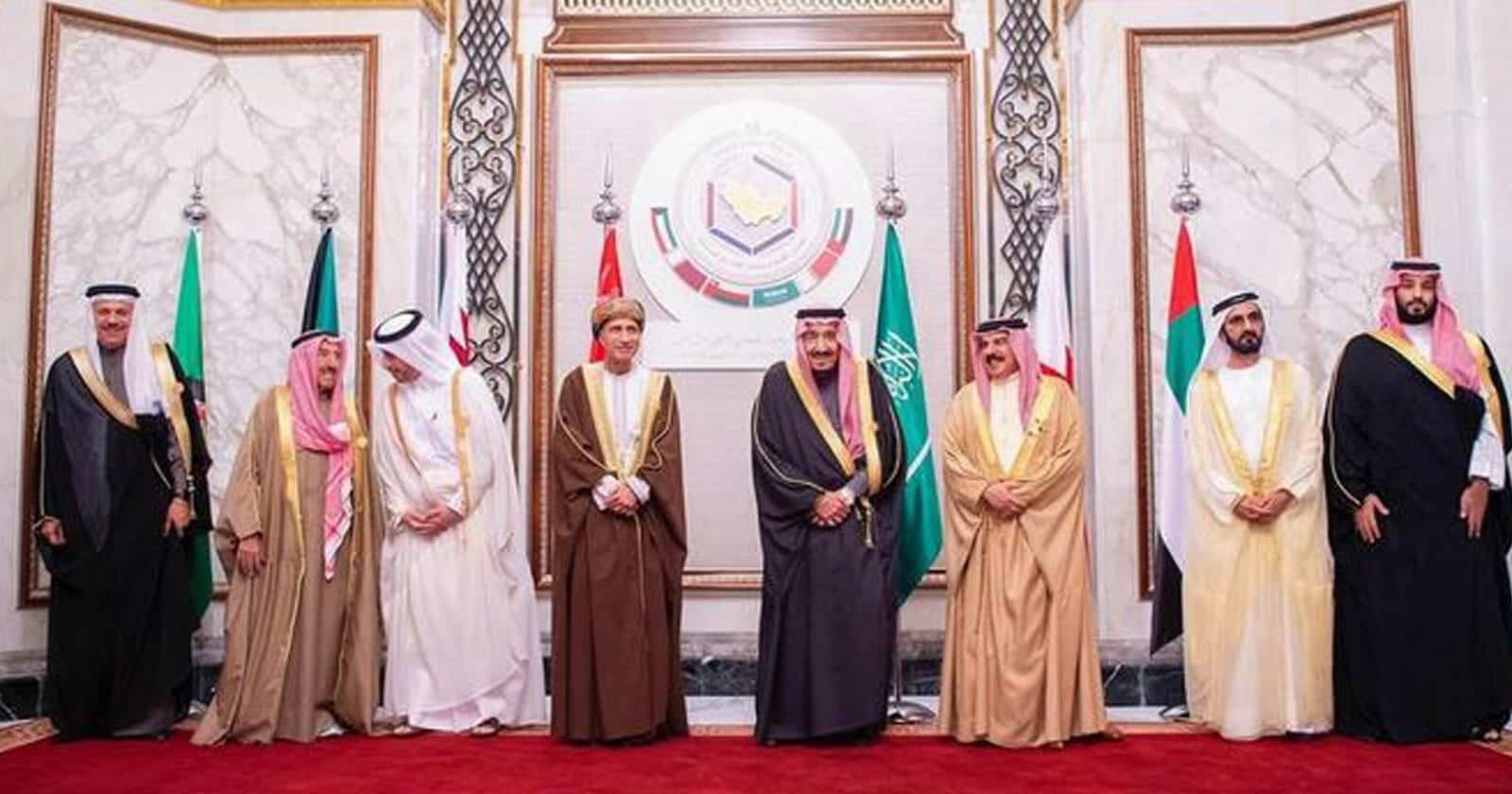 الأكاديمي الفلسطيني نشات الأقطش لا يرى ان الأزمة الخليجية في طريقها للحل watanserb.com