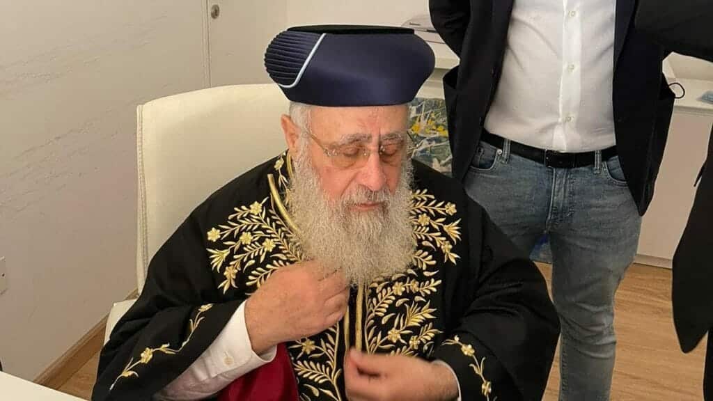 حاخام إسرائيل الأكبر يتسحاق يوسف يزور الإمارات ويدشن أول حضانة لأطفال الجالية اليهودية watanserb.com