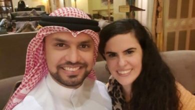 مطبع إماراتي مع الراقصة الاباحية اسمهان موران تل watanserb.com