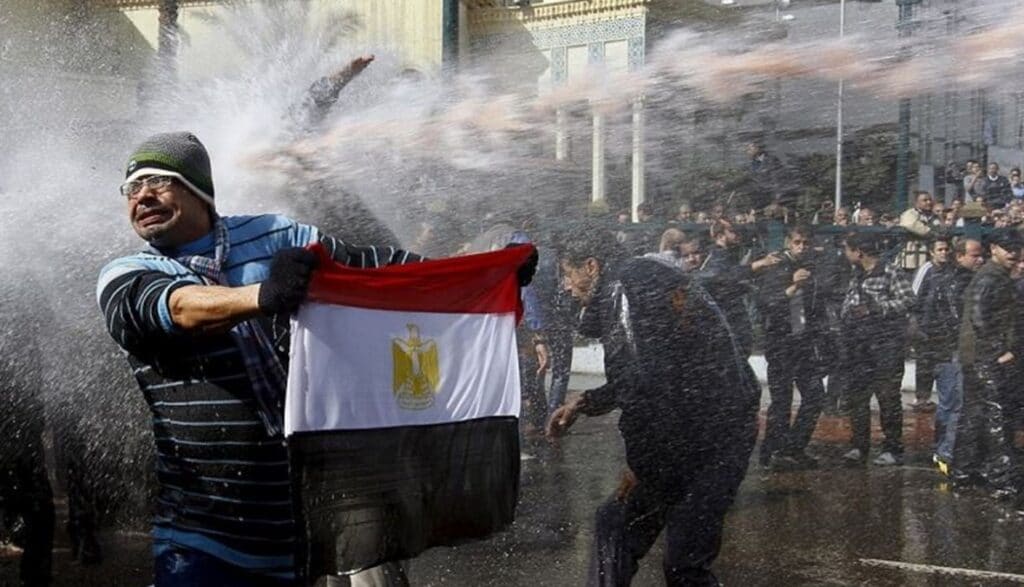 ثورة 25 يناير حلم المصريين watanserb.com