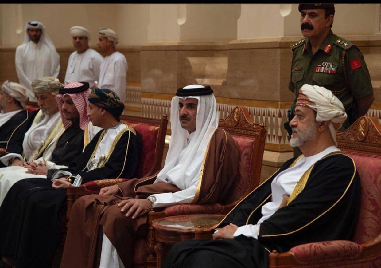 السلطان هيثم ينجح في حل أزمة البحارة البحرينيين مع قطر watanserb.com