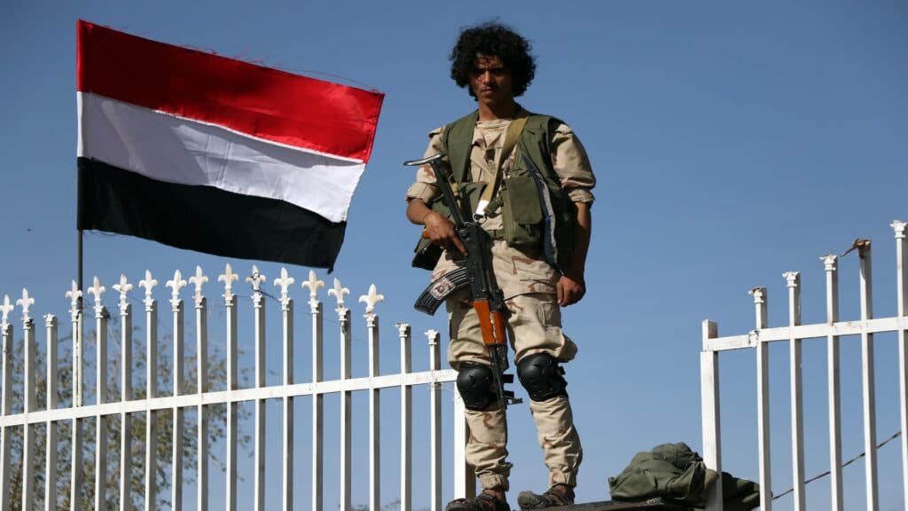 الخارجية الامريكي تلغي تصنيف الحوثيين كجماعة ارهابية watanserb.com