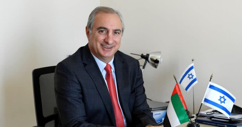 سفير إسرائيل يكشف طبيعة العلاقة مع محمد بن زايد watanserb.com