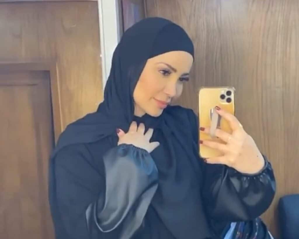 نسرين طافش ترتدي الحجاب watanserb.com