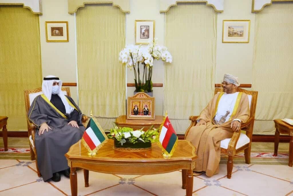 وزير خارجية سلطنة عمان يستقبل نظيره الكويتي watanserb.com