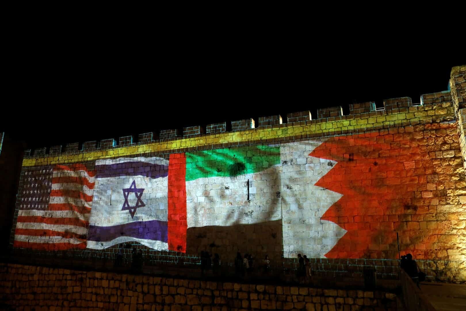 الامارات تفتتح مكتبا دبلوماسيا في القدس watanserb.com