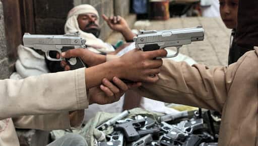 مزاعم بتهريب اسلحة الحوثيين عبر سلطنة عمان watanserb.com