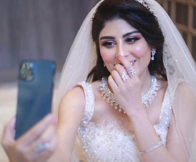 الفنانة العمانية زار البلوشي انفصلت قبل ايام بعد زواج دام نحو شهر watanserb.com