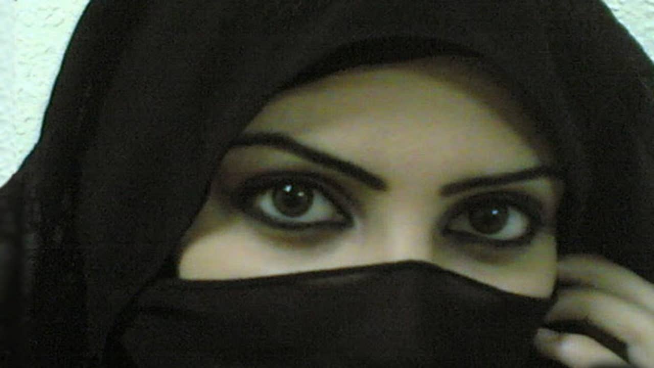 فتاة سعودية من الطائف تعرض نفسها لـ"زواج المسيار" watanserb.com