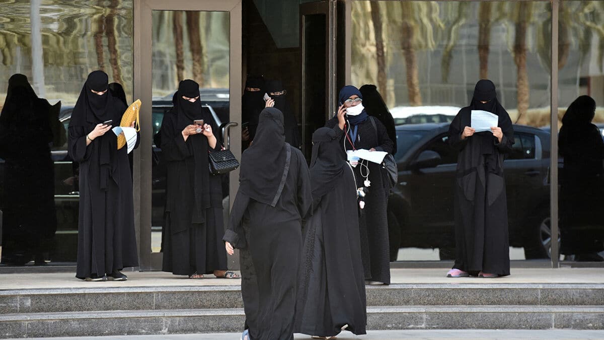 سعودية تطلع للمحكمة لطلب الطلاق watanserb.com