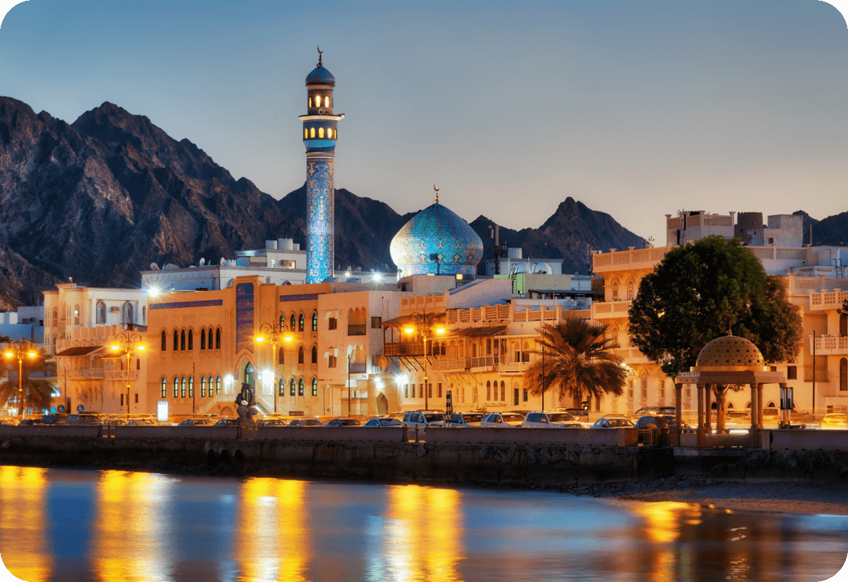 وزارة العمل تسرح عمال في سلطنة عمان watanserb.com