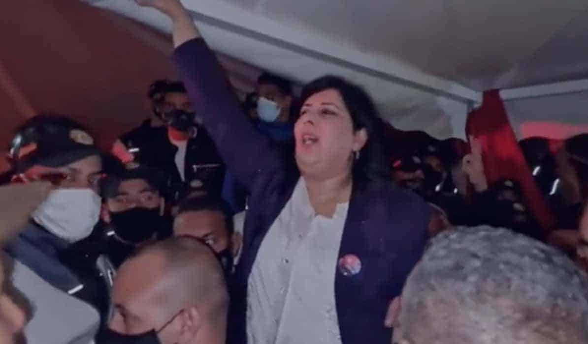 النائبة التونسية عبير موسى تهدد بالانتحار watanserb.com
