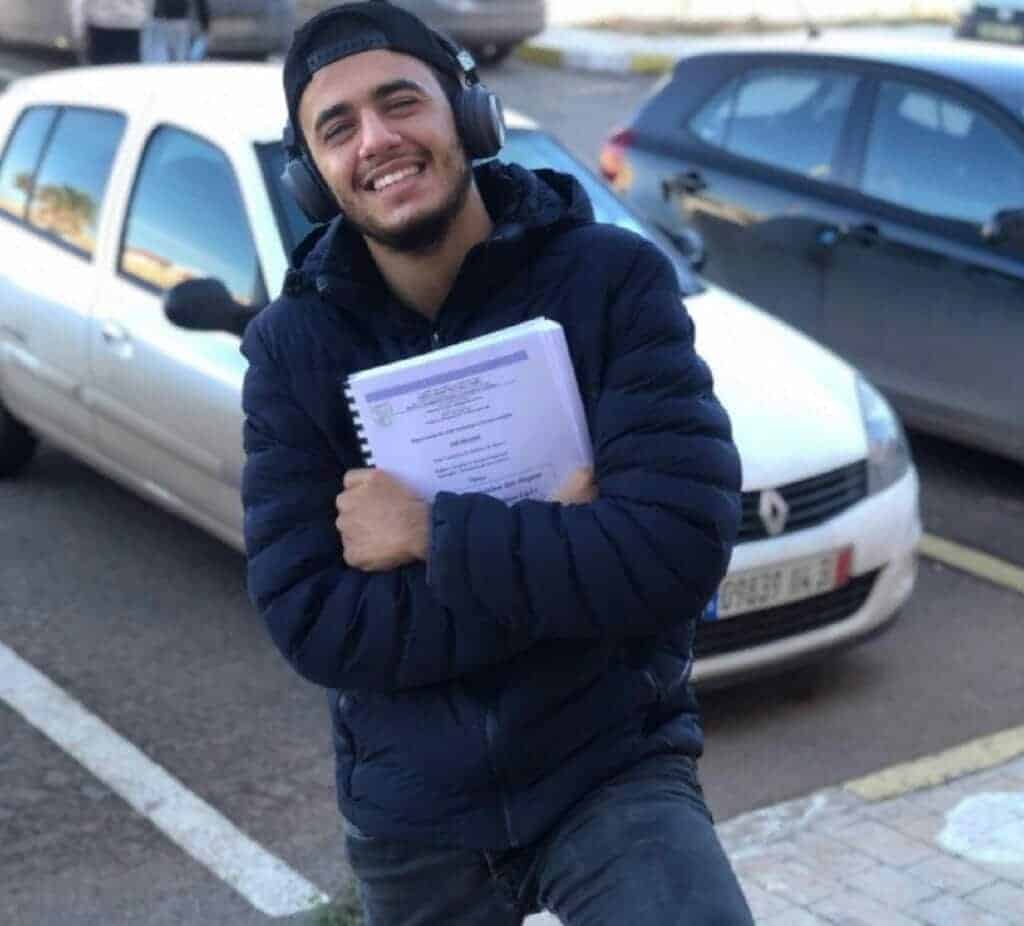 العثور على جثة اليوتيوبر الجزائري فكرينو بين الصخور بعد فقدانه watanserb.com