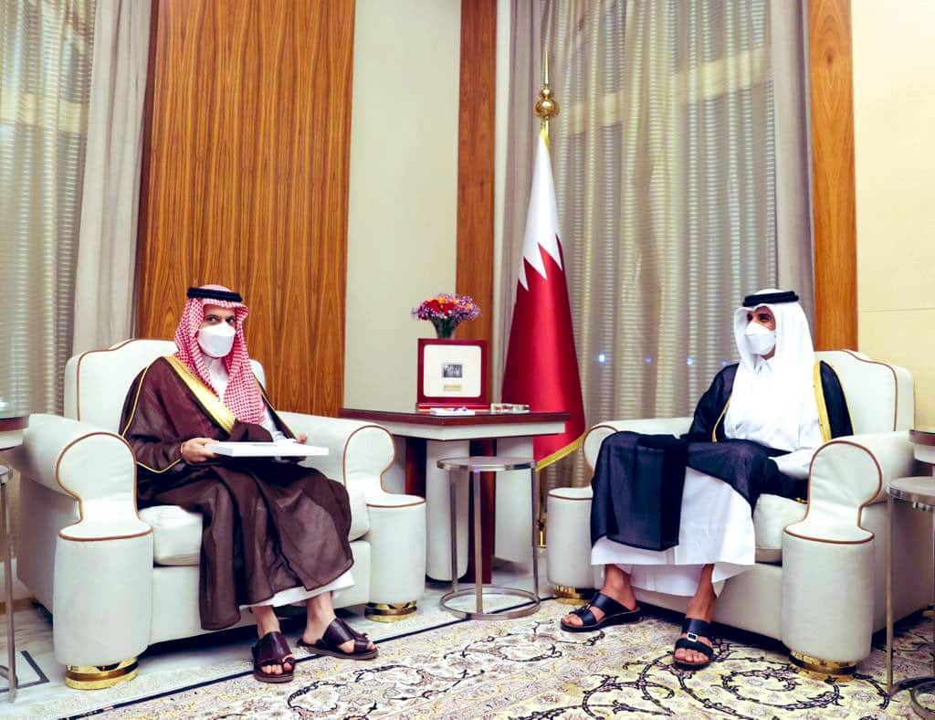 أمير قطر يستقبل وزير خارجية السعودية watanserb.com