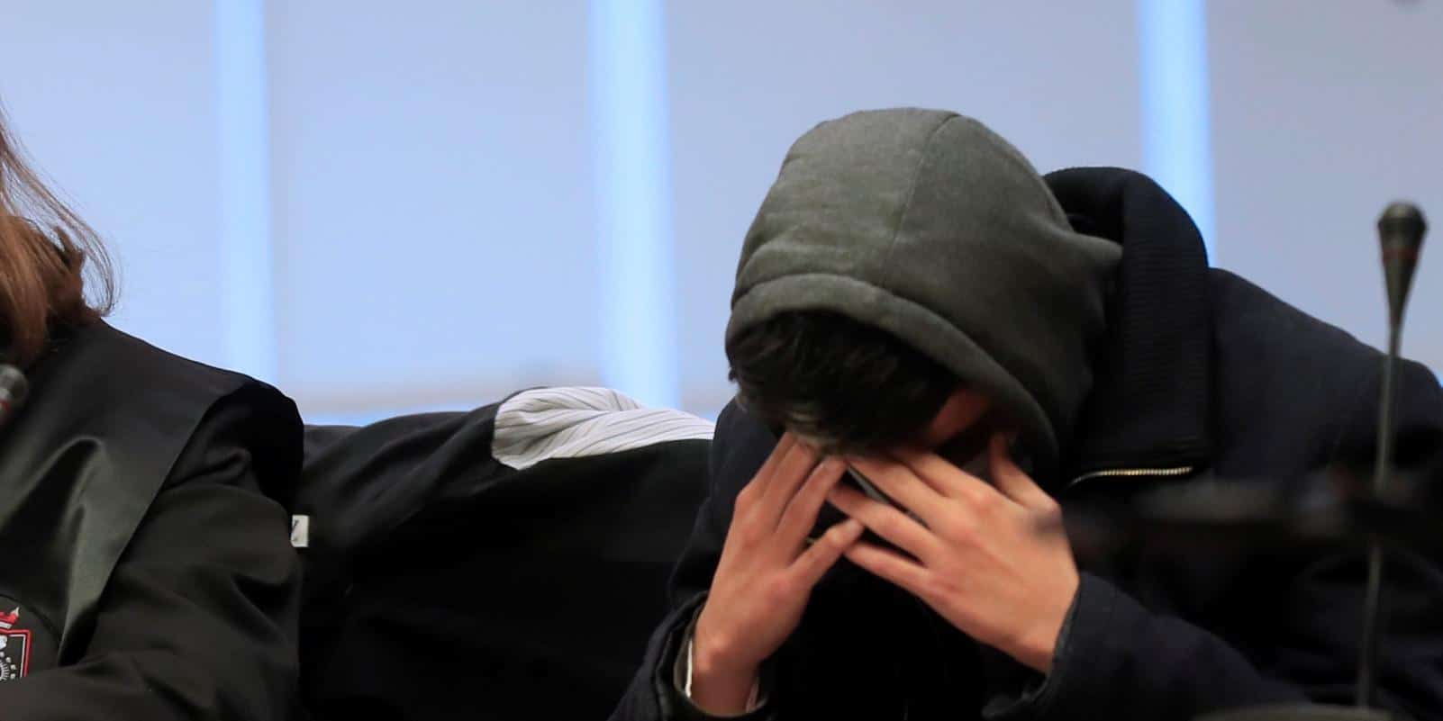 ألبرتو سانشيز غوميز قتل امه وقطعها بمنشار واكل وأطعم كلبه منها واحتفظ بالباقي في فريزر الثلاجة watanserb.com