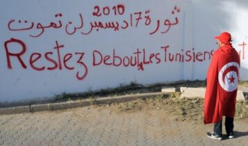 الامارات تتبع سياسة فرق تسد في تونس