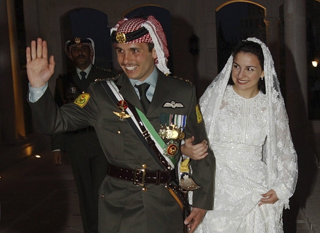 زوجة الأمير حمزة بن الحسين تواصلت مع ضابط بالموساد عقب وضعه رهن الاقامة الجبرية watanserb.com
