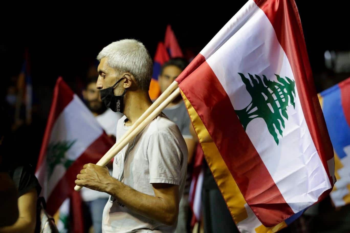 رفع الدعم الرسمي عن الأساسيات في لبنان هو عنوان الأزمة المقبلة watanserb.com