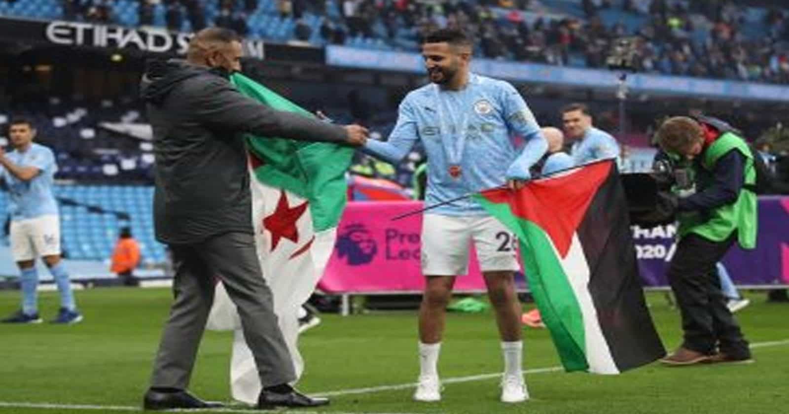 رياض محرز والعلم الفلسطيني watanserb.com