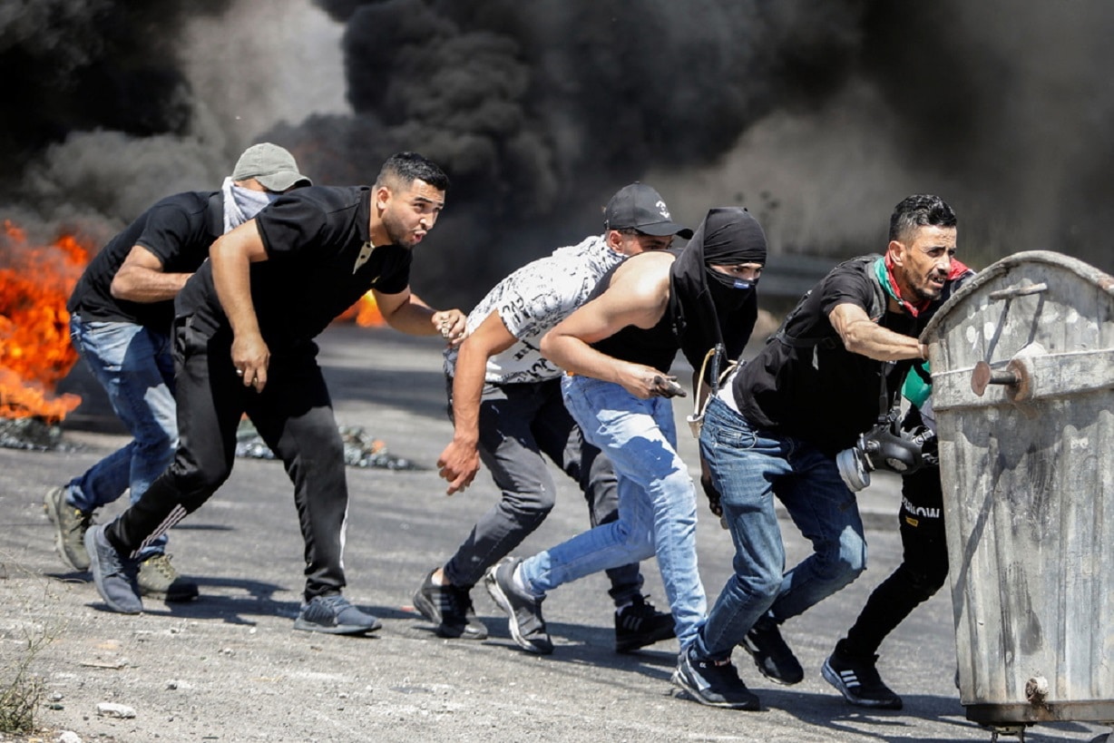 انتفاضة الفلسطينيين في الضفة الغربية watanserb.com