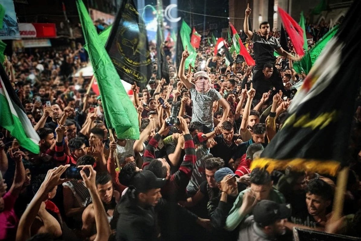 شعبية حماس في تزايد بالضفة الغربية على حساب فتح ورئيسها محمود عباس watanserb.com