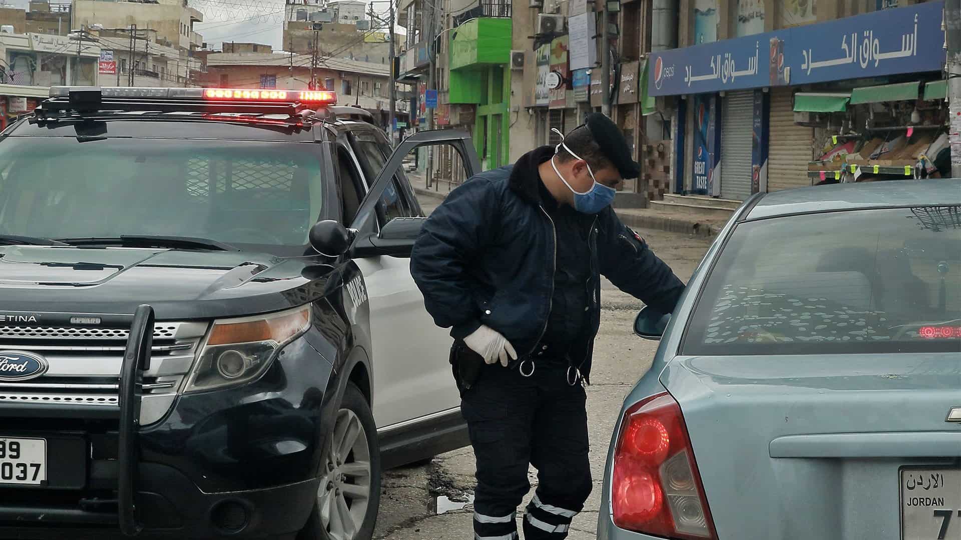 أردني يعتدي على زوجته watanserb.com