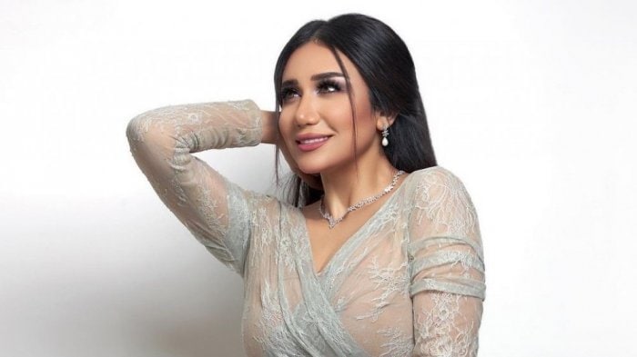 حنان رضا تعلن ارتباطها watanserb.com