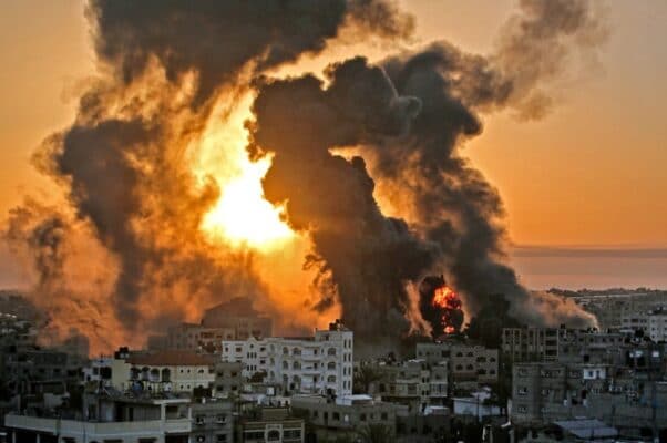 قصف إسرائيلي على غزة watanserb.com