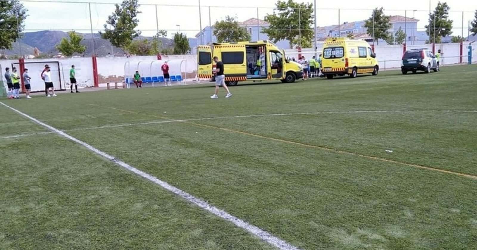 وفاة حكم مباراة watanserb.com