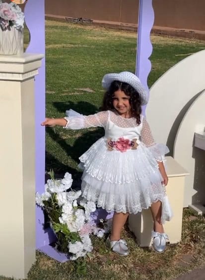 غزل ابنة دنيا بطمة