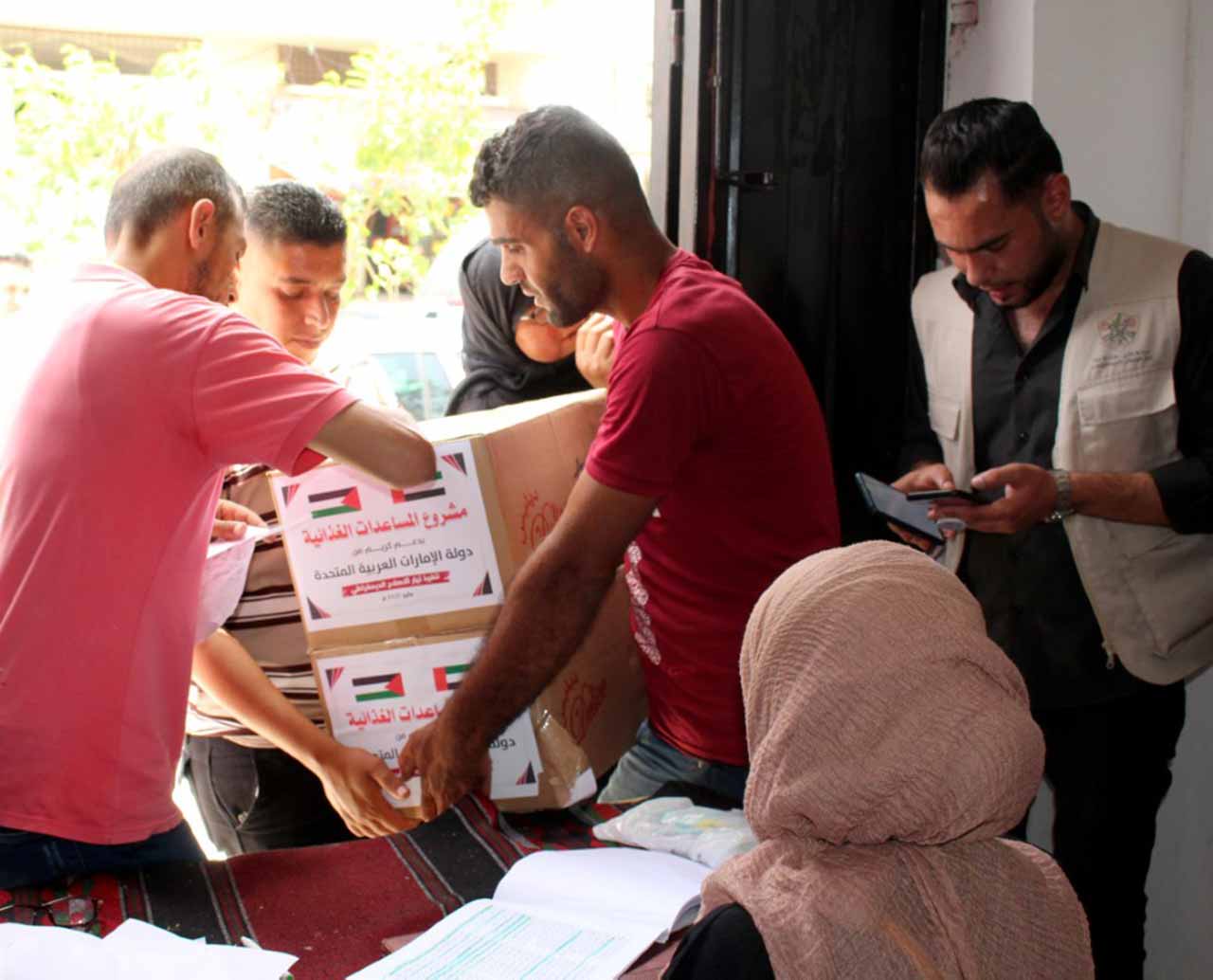 مساعدات الامارات إلى قطاع غزة- لقاح كورونا watanserb.com