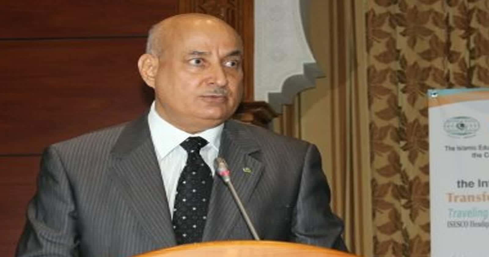 السعودي عبد العزيز التويجري watanserb.com