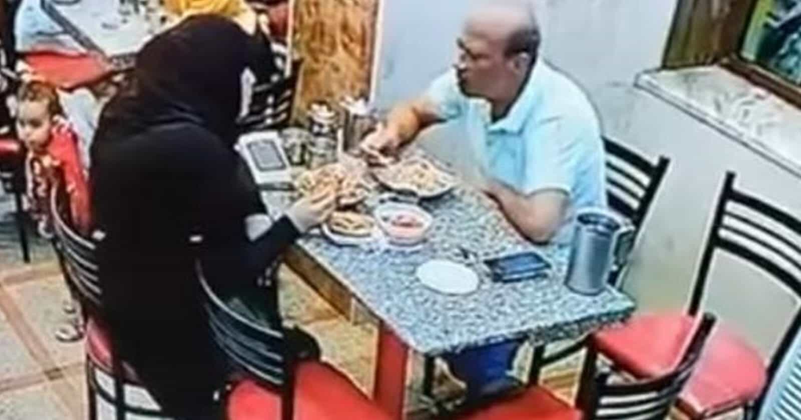 زوجة مصرية تعتدي على زوجها watanserb.com