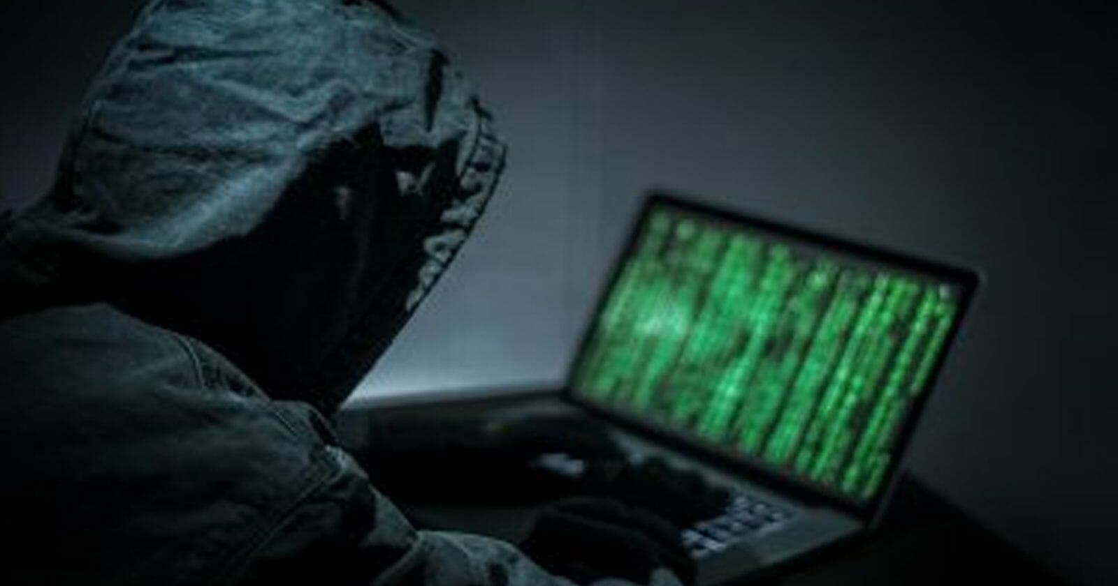 الإمارات والتجسس watanserb.com