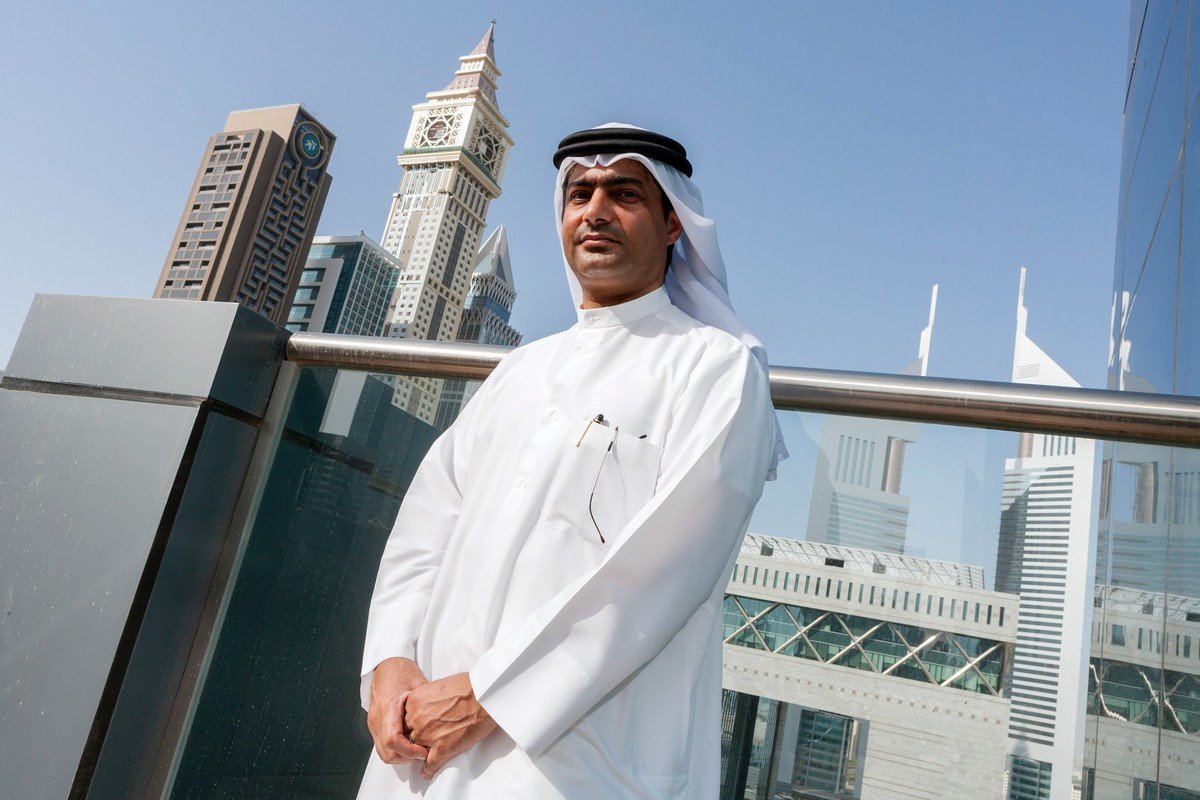 السجين السياسي الإماراتي أحمد منصور في الحبس الانفرادي منذ سنوات watanserb.com