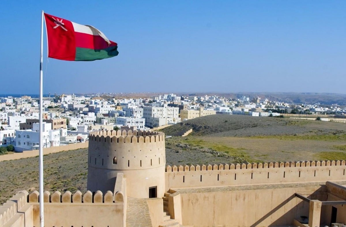 أسباب التوقعات المتفائلة لاقتصاد سلطنة عمان watanserb.com