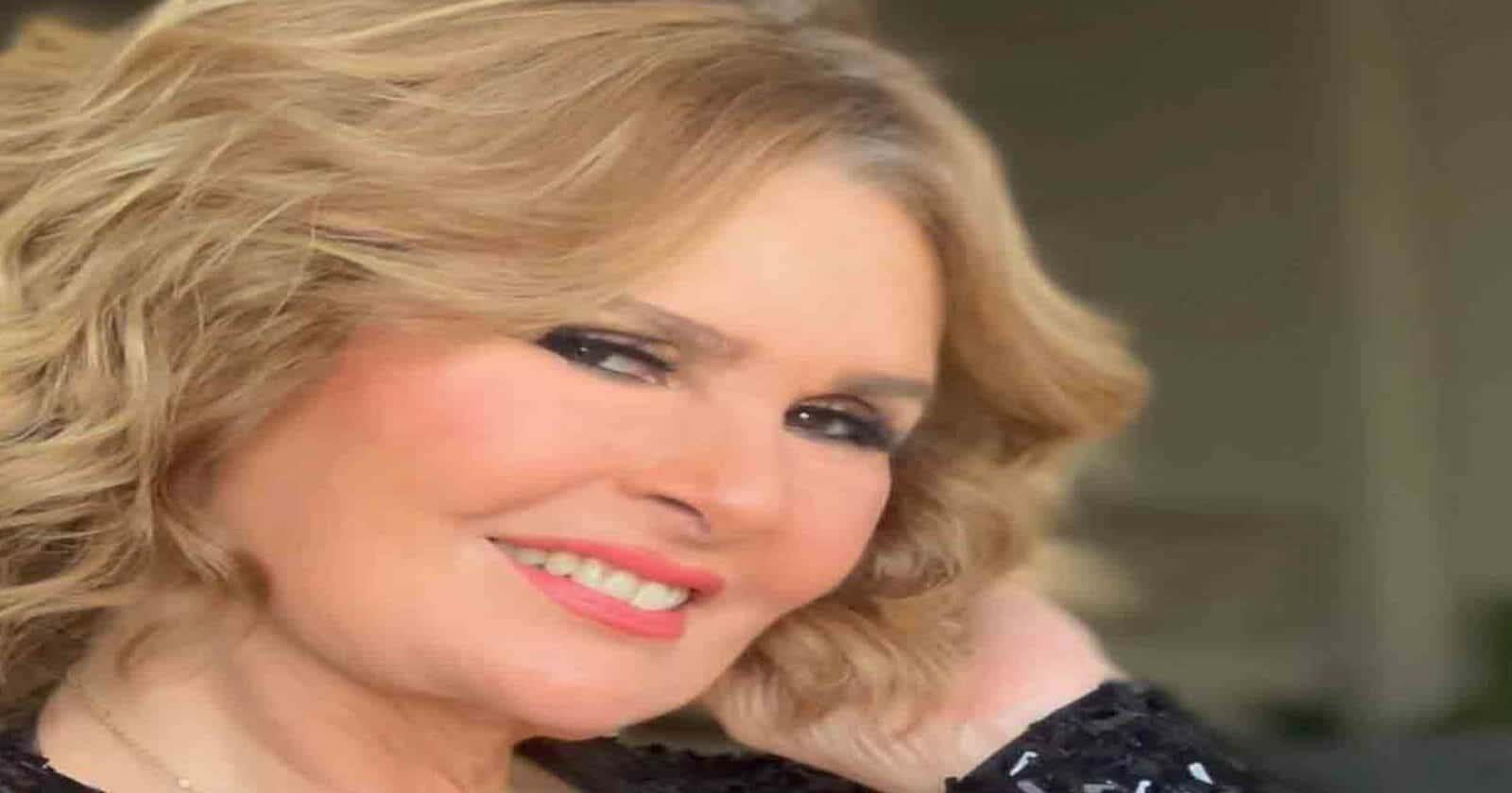 يسرا وجنازة دلال عبد العزيز watanserb.com