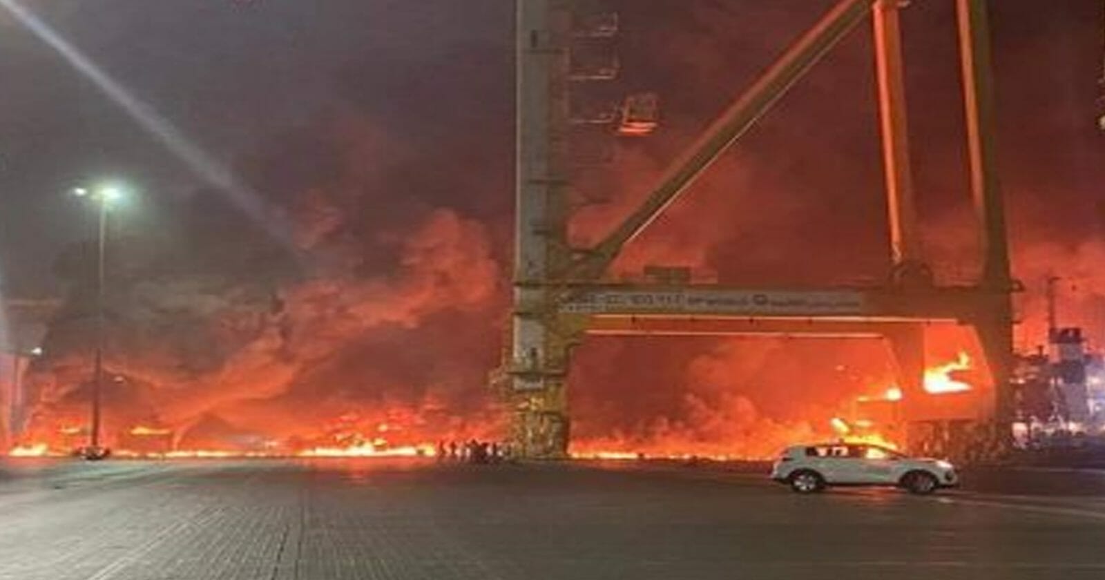 انفجار دبي watanserb.com