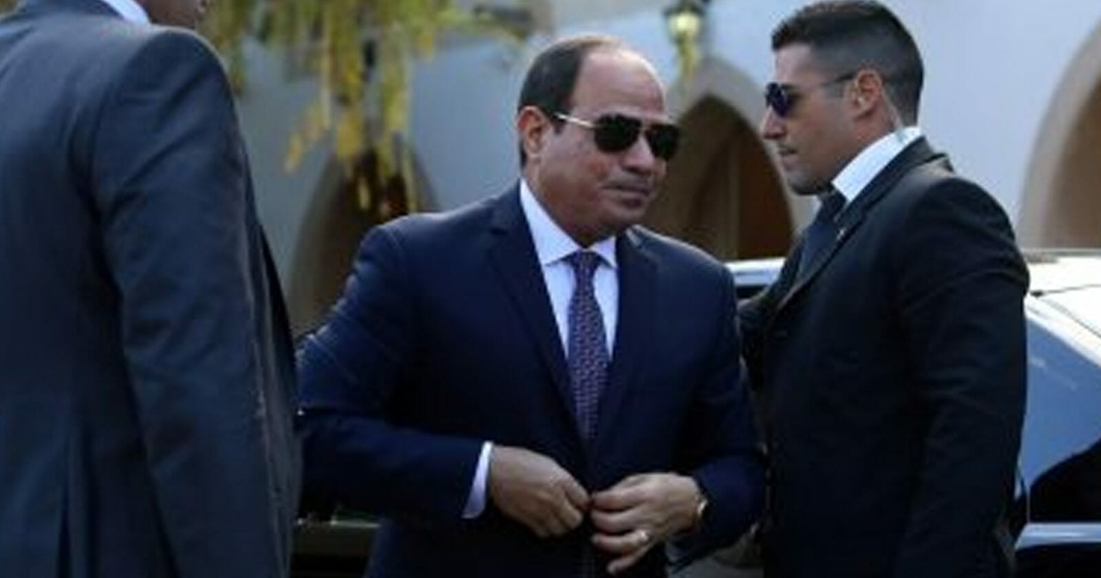 الحكم الاستبدادي في مصر watanserb.com