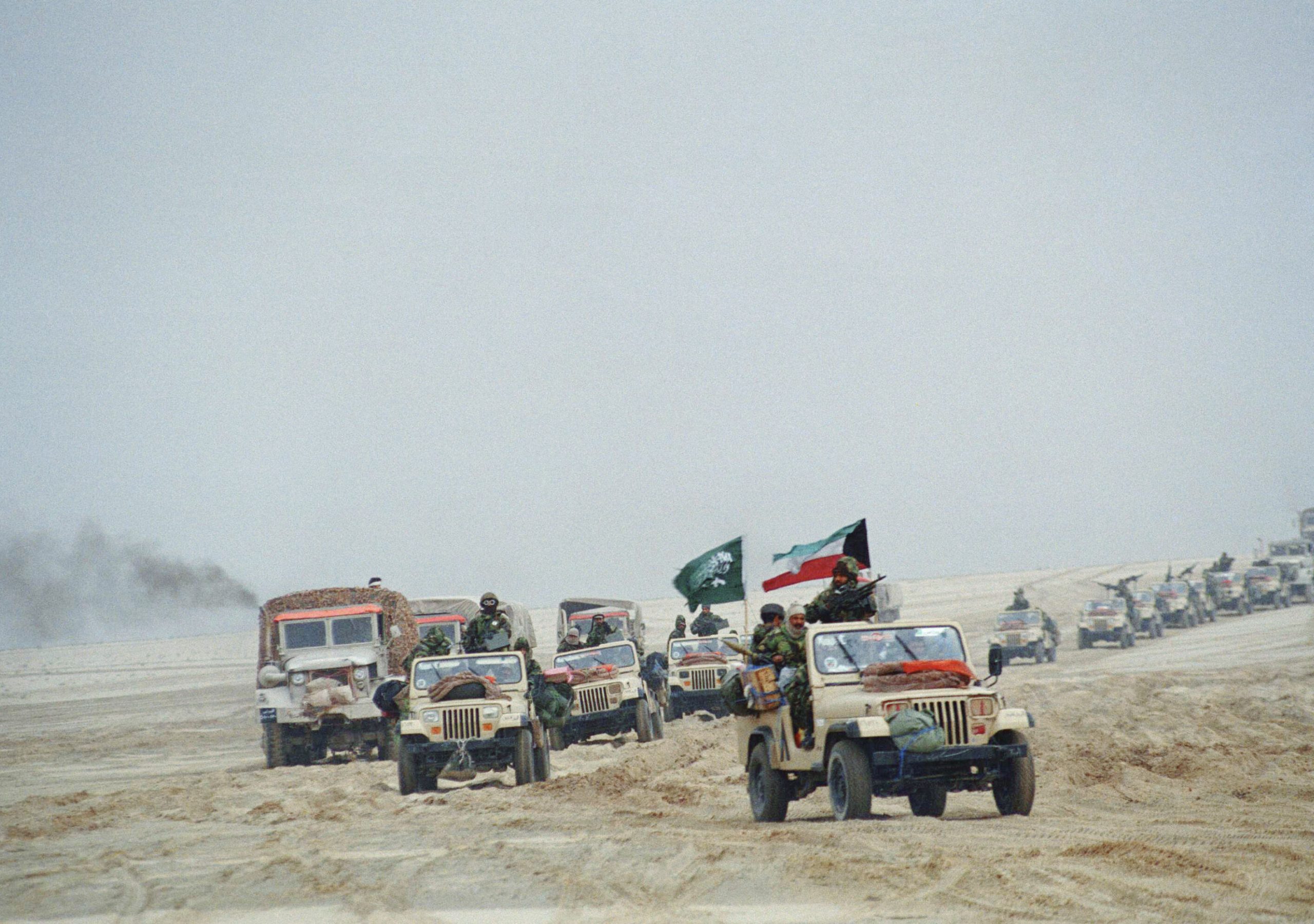 غزو العراق للكويت watanserb.com