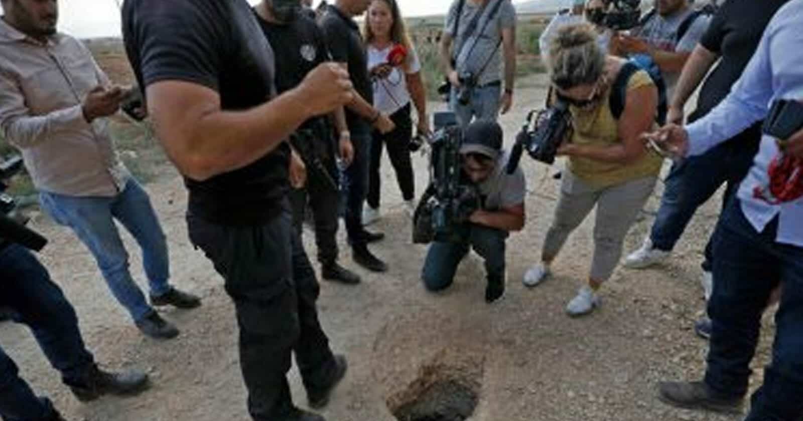 فتحة نفق سجن جلبوع watanserb.com