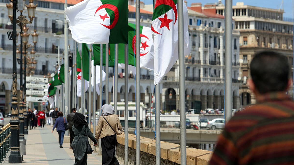أسباب الأزمة بين المغرب والجزائر watanserb.com