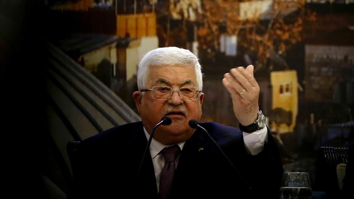 الرئيس الفلسطيني محمود عباس watanserb.com