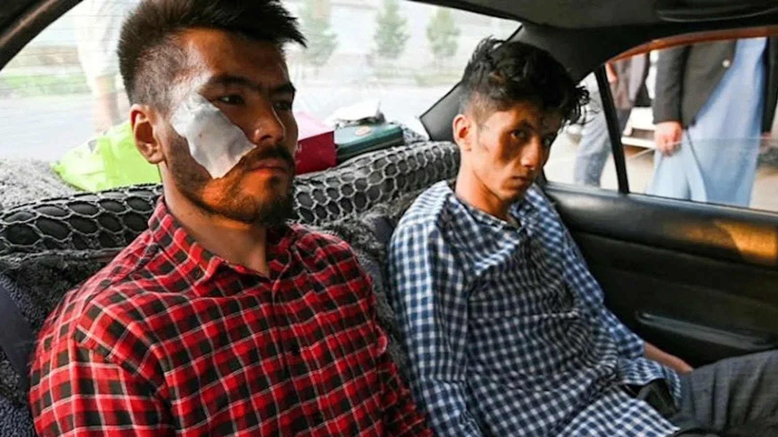 صحافيان أفغانيان تعرضا للضرب على يد طالبان watanserb.com