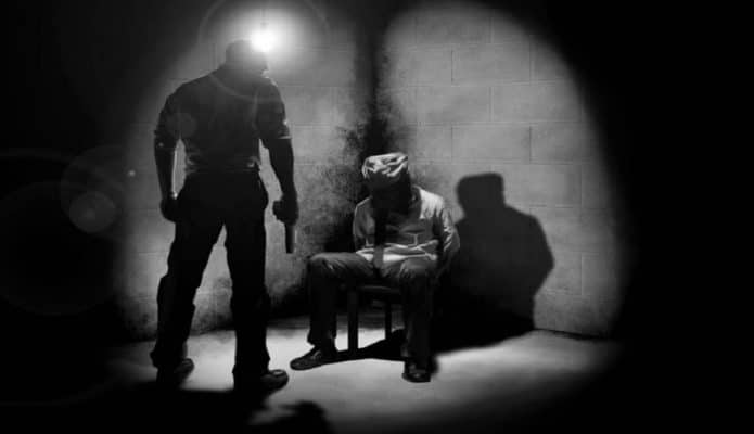 التعذيب في السجون watanserb.com