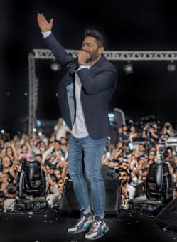 تفاعل الجمهور مع حفل تامر حسني في عمان حتى منتصف الليل