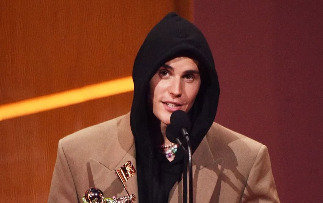 تحذير جاستن بيبر من تقديم عرض فني في السعودية watanserb.com