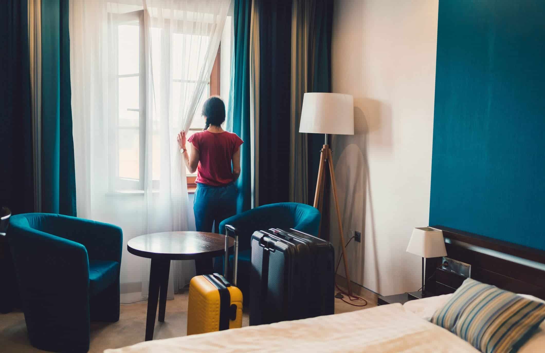 مفتشة تكشف عن 10 أسرار فندقية watanserb.com