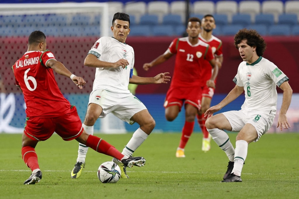 مباراة منتخب العراق وعمان في كأس العرب 2021 watanserb.com